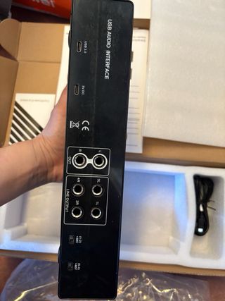 Tarjeta de Sonido Behringer UMC404HD