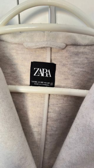 Gabardina Zara Beige