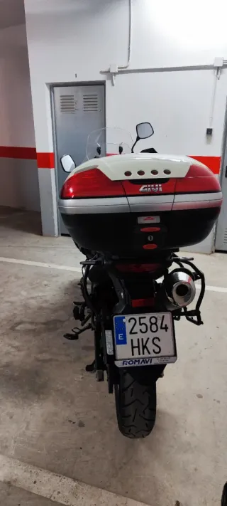 Suzuki v strom dl 650