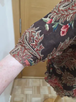 Blusa fresca estampada talla 50