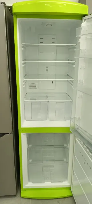 NEVERA COMBI SVAN NO FROST ENERGÍA A+