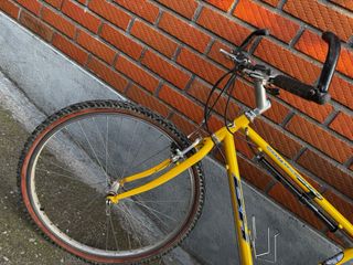 Bicicleta Montaña Amarilla BH