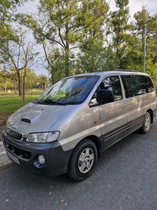 Hyundai h1 2004