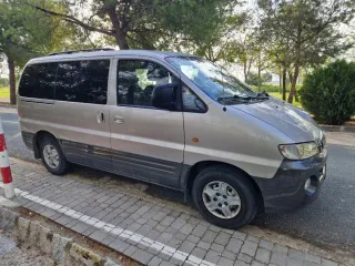 Hyundai h1 2004