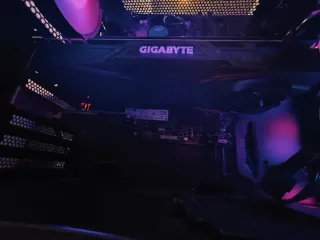 Tarjeta Gráfica Gigabyte 1070 8GB