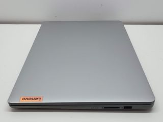 pc portatil lenovo 1sada 7
