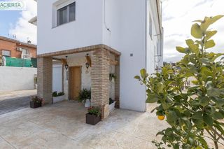 Chalet en venta en Otura