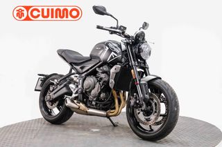 TRIUMPH TRIDENT 660