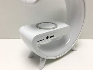 cargador lampara g lampara g con carga inalambrica y altavoz