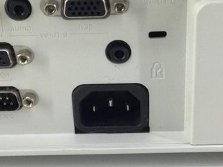 proyector polivalente sony vpl-ew295