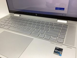 pc portatil hp hp envy x360 2-in-1 laptop 15-ew0xxx