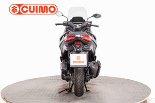 YAMAHA XMAX 125