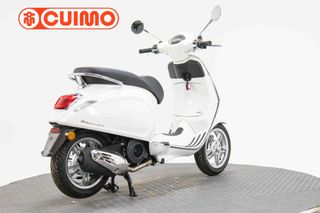 VESPA PRIMAVERA 125