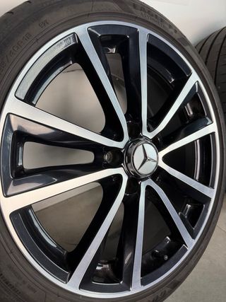 LLANTAS MERCEDES 18” ORIGINALES CON NEUMÁTICOS