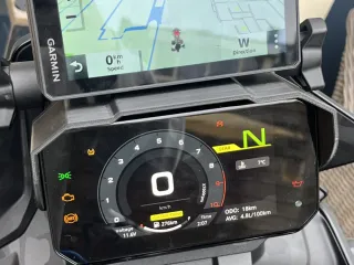 Soporte Garmin y Visera Solar CF Moto 450 MT