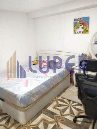 Piso en venta en Carolinas Bajas en Alicante