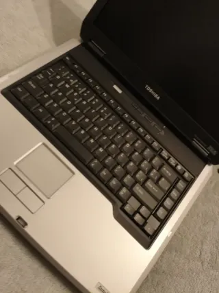 Toshiba Satellite SA40-271 Blu (senza HDD)
