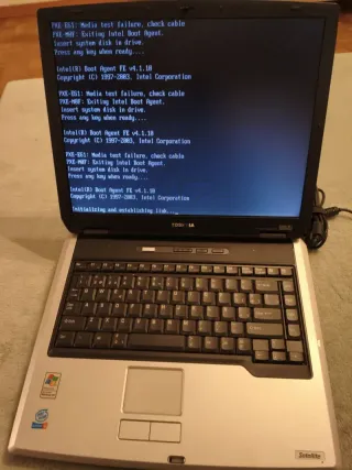 Toshiba Satellite SA40-271 Blu (senza HDD)