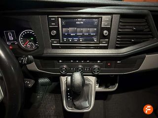 Volkswagen Caravelle Premium Larga 2.0 TDI 110kW BMT DSG