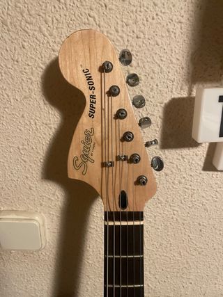 Guitarra Squier Supersonic Azul