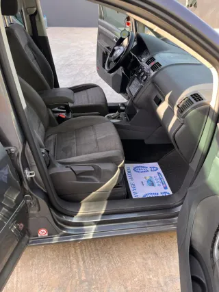 Volkswagen Touran 2006