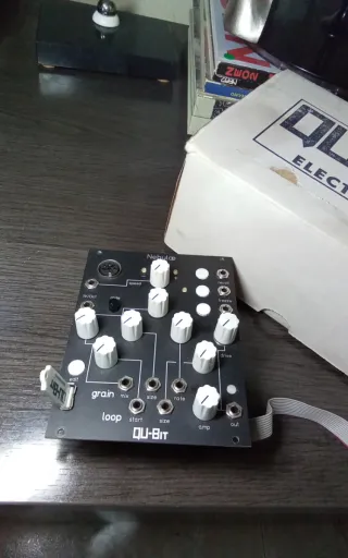 Qu-bit electronix NEBULÆ