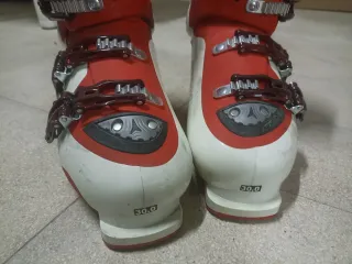 Botas y esquis Atomic