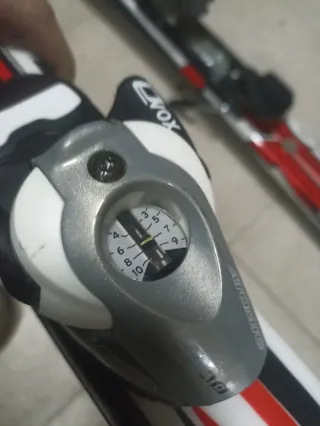 Botas y esquis Atomic