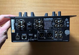 Allen & Heath Xone 23C Mixer DJ 2 Canali