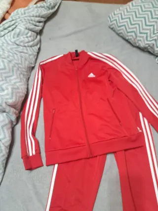 Chándal Adidas Rojo Talla S es unisex
