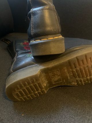 Botas Dr. Martens Talla 38 Flores Rojas