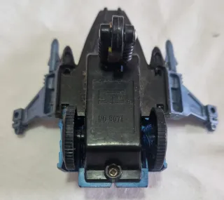 Lote de figuras y naves de juguete antiguas