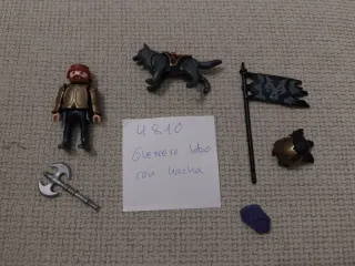 Playmobil 4810 Guerrero lobo con hacha