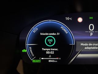 TOYOTA YARIS CROSS 1.5 VVT-I HYBRID PREMIERE EDITION AWD 130 5P