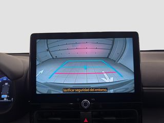 TOYOTA YARIS CROSS 1.5 VVT-I HYBRID PREMIERE EDITION AWD 130 5P