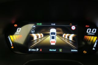 MG ZS LUXURY 1.5 HYBRID+ 197 CV 5P