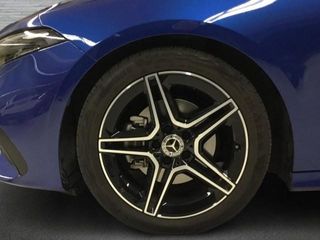 MERCEDES-BENZ Clase A 180 d Compacto