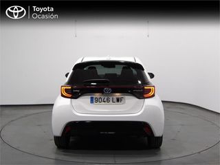 TOYOTA Yaris 1.5 120H Style