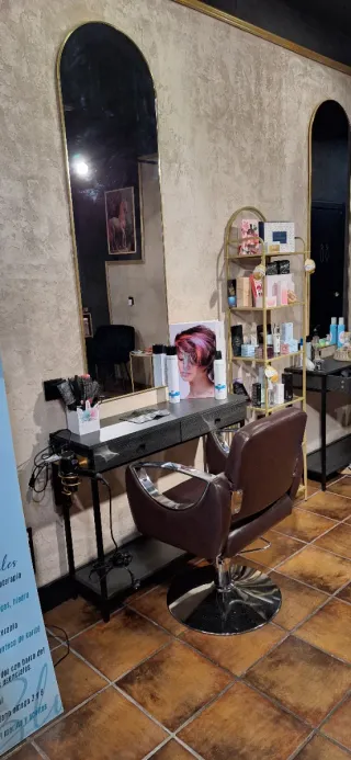 Traspaso Peluquería Completa