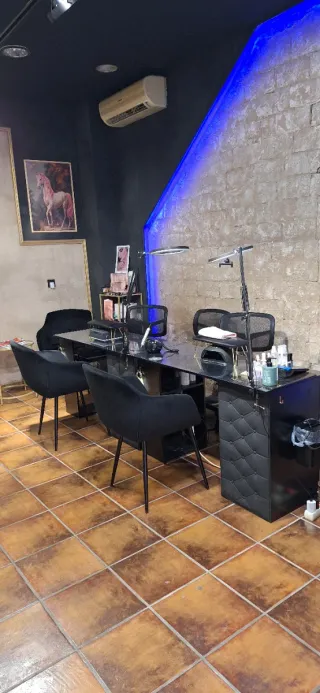 Traspaso Peluquería Completa