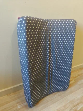 Cambiador bebé IKEA SNIGLAR