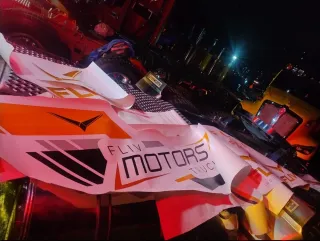 Rotulación y Diseño Publicitario para Vans/camion