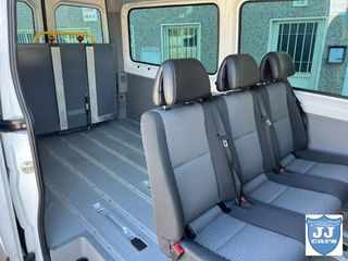 VOLKSWAGEN Crafter 2.0TDI COMBI 9