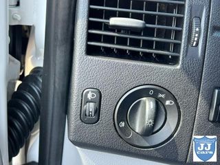 VOLKSWAGEN Crafter 2.0TDI COMBI 9