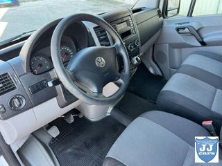 VOLKSWAGEN Crafter 2.0TDI COMBI 9