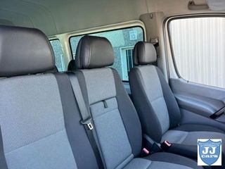 VOLKSWAGEN Crafter 2.0TDI COMBI 9