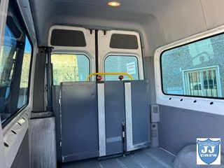 VOLKSWAGEN Crafter 2.0TDI COMBI 9