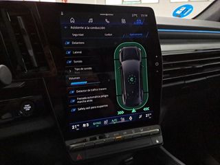 RENAULT Rafale Híbrido Enchufable RAFALE HYBRID E-TECH atelier Alpine hyper hybrid E-Tech 4x4 300 cv (221kW)