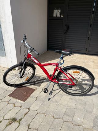 Bicicleta Paseo BTWIN Roja
