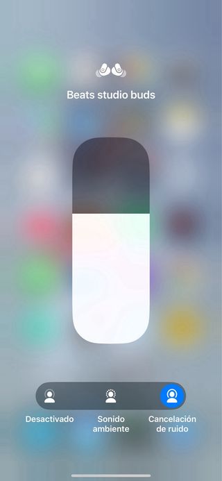 Beats Studio Buds Auricular derecho+ Cargador